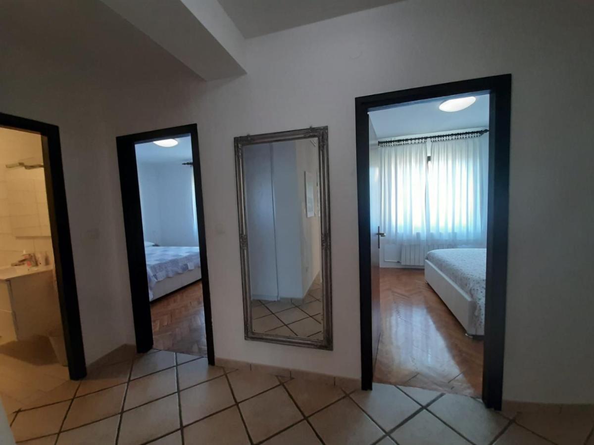 פאז'אנה Apartman Nada I מראה חיצוני תמונה