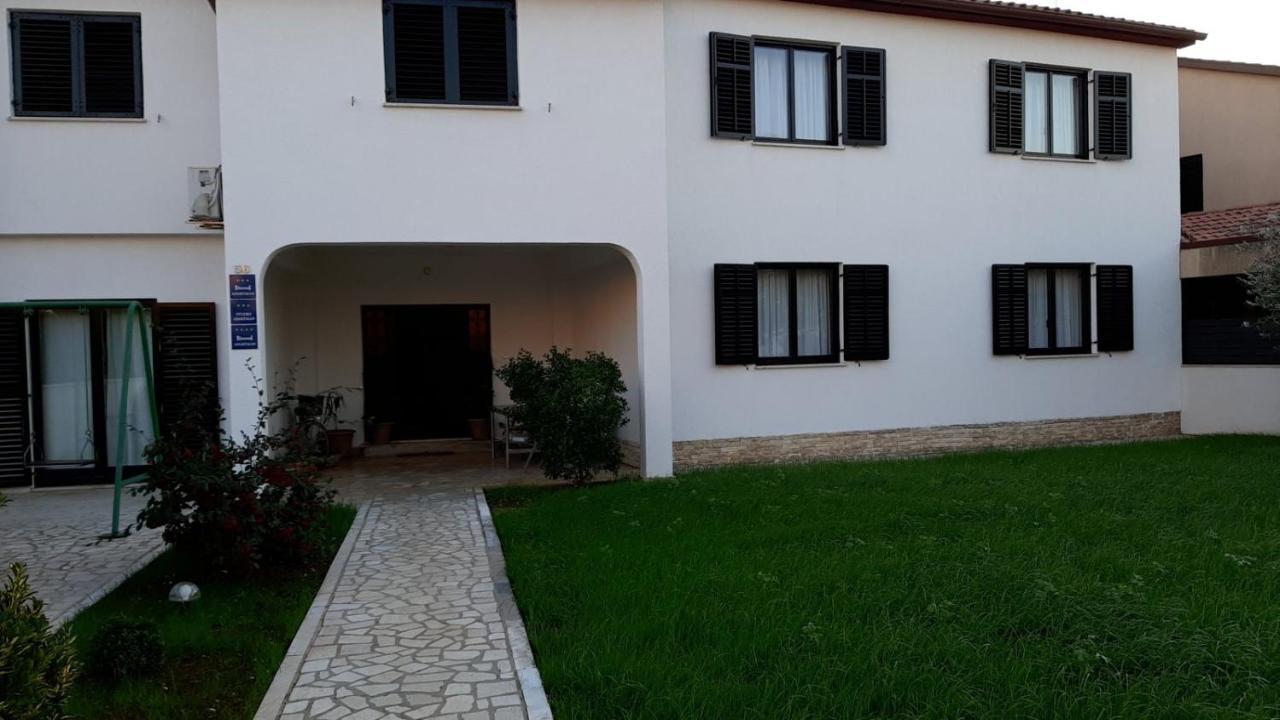 פאז'אנה Apartman Nada I מראה חיצוני תמונה
