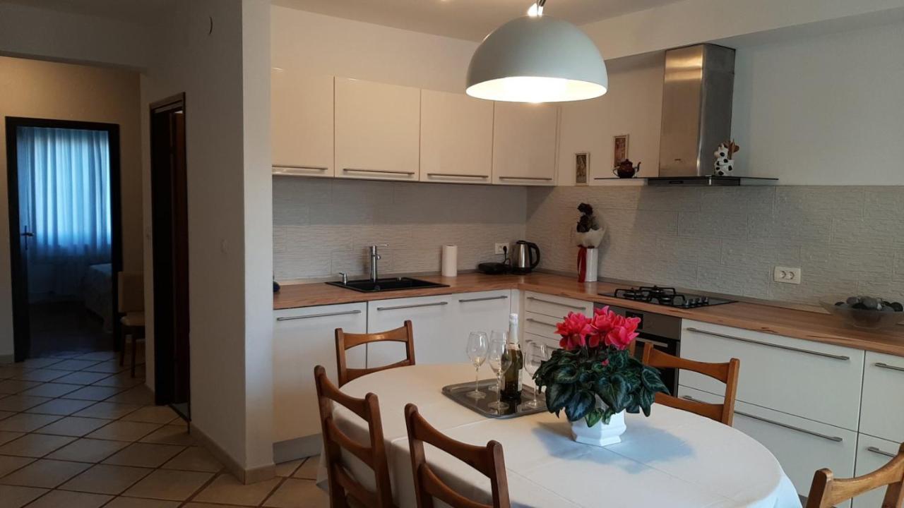 פאז'אנה Apartman Nada I מראה חיצוני תמונה